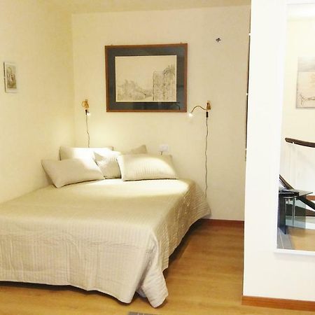 Bilocale in centro Appartamento Salerno Esterno foto